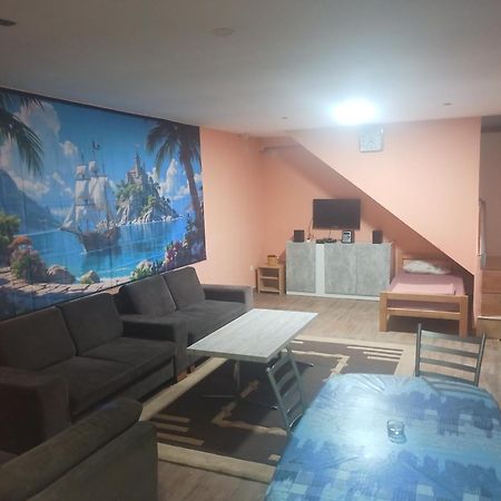 Red Apartman Trebinje Extérieur photo