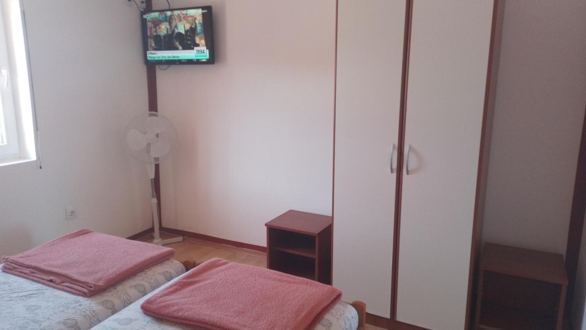 Red Apartman Trebinje Extérieur photo